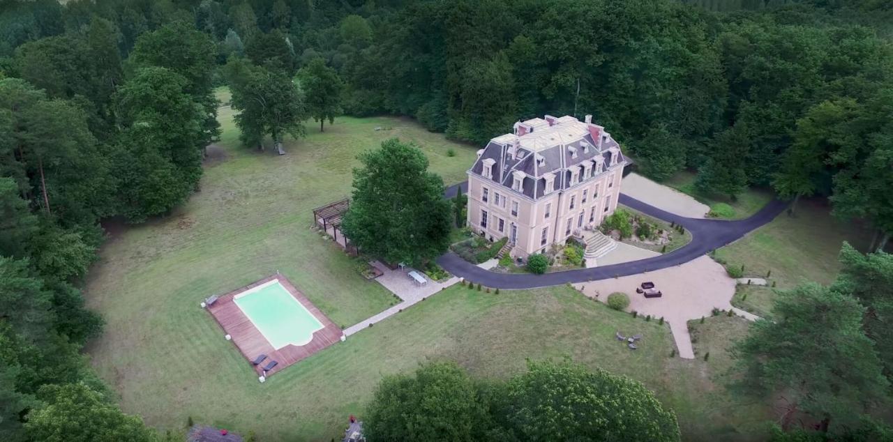 Chateau Des Essards Avec Piscine Et Jacuzzi Langeais Exterior photo